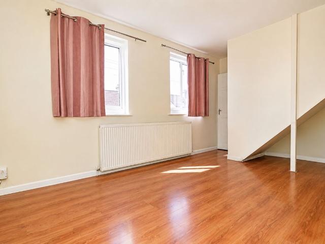 House for rent in Beckton, Greater London