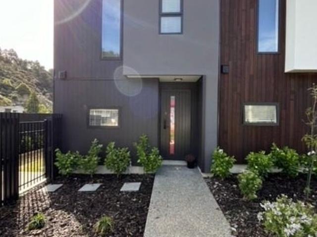 Apartment for rent in Stokes Valley, Lower Hutt