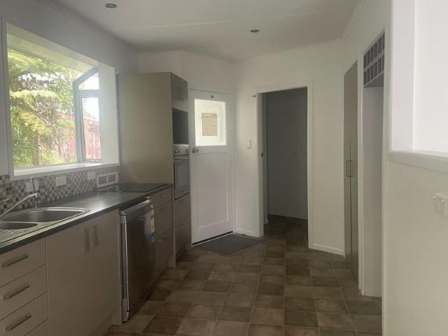 House for rent in Stokes Valley, Lower Hutt