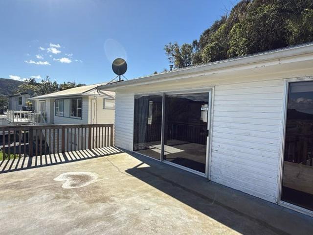 House for rent in Days Bay, Wellington