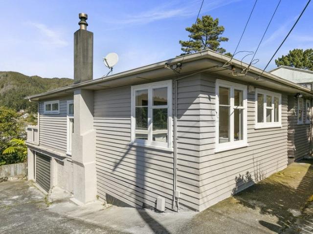 House for rent in Days Bay, Wellington