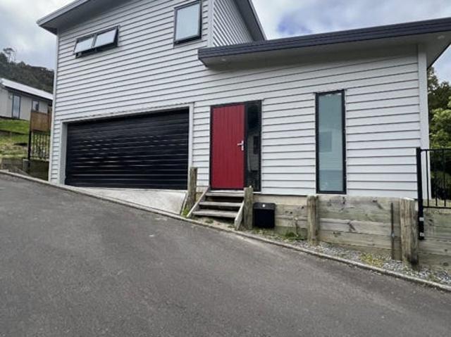 House for rent in Days Bay, Wellington