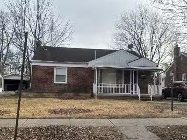House for sale in Livonia