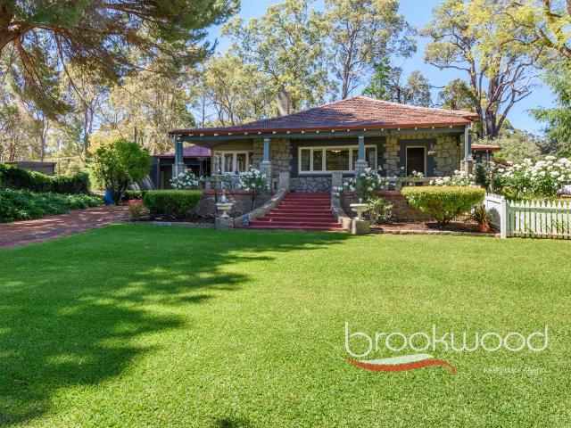 House for sale in Mundaring, Mundaring Dc