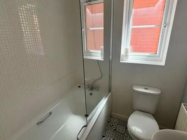House for rent in Berry Hill, Potters Corner
