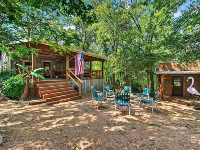 House for sale in Gordonville, Texas