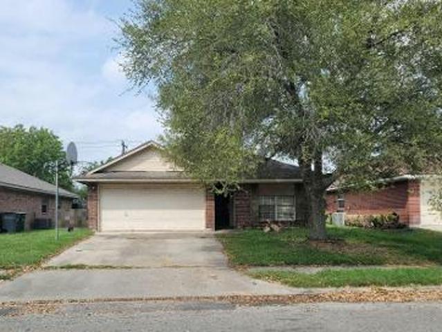 House for sale in Victoria