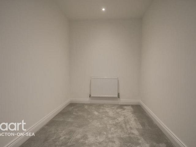 House for rent in Wix, Dale Hill