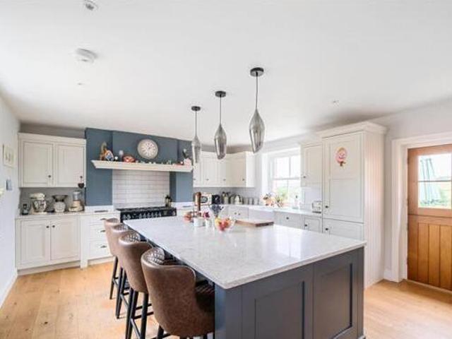 House for sale in Yeovil, Somerset