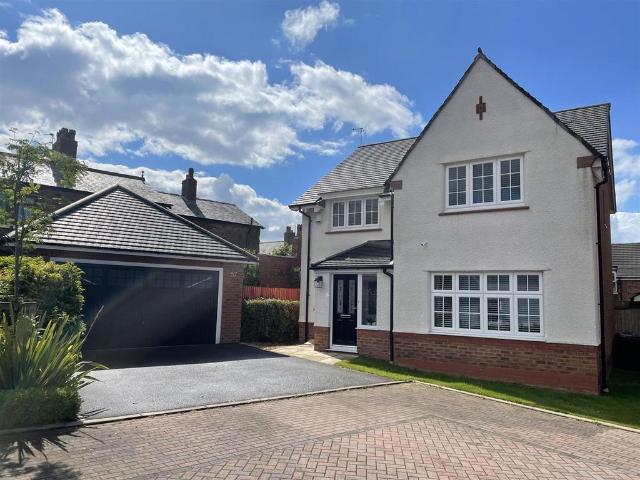 House for rent in Roby Mill, Lancashire