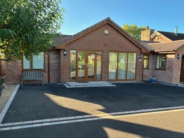 House for rent in Lyons, Greater London