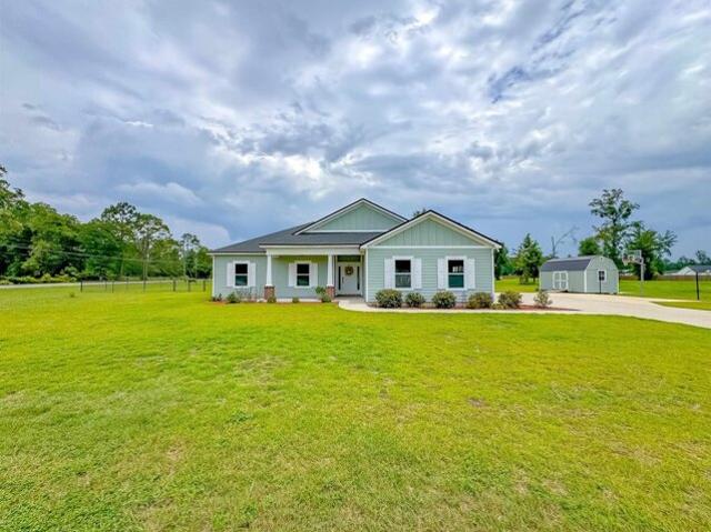 House for sale in Crawfordville