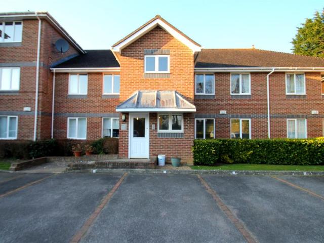 Apartment for rent in Midway, Kent