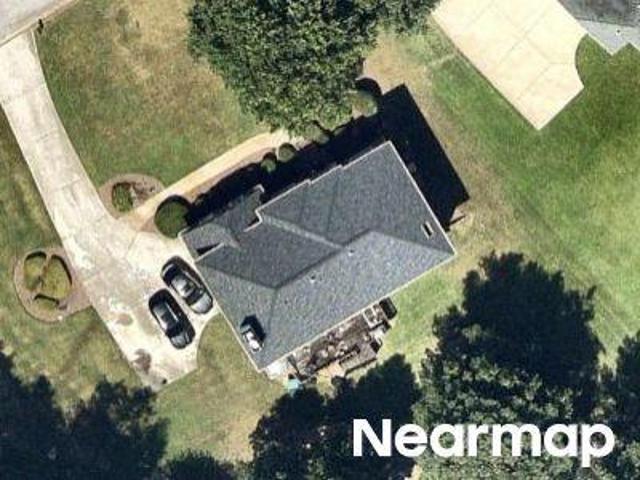 House for sale in Red Oak, Georgia