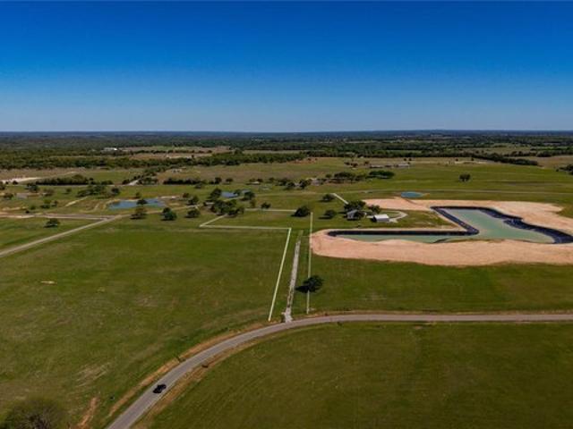 Land for sale in Bowie, Texas