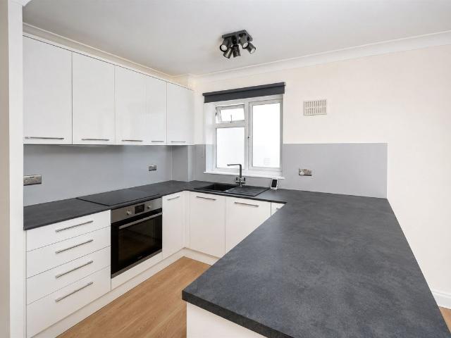 Apartment for rent in London Borough of Merton, Greater London
