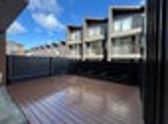 Townhouse for rent in Hillersden, Oroua County