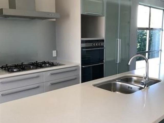 Townhouse for rent in Hillersden, Oroua County
