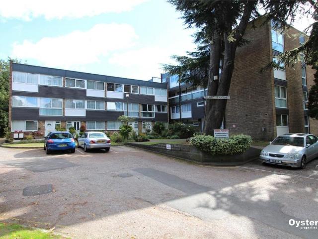 Apartment for rent in London Borough of Barnet, Greater London