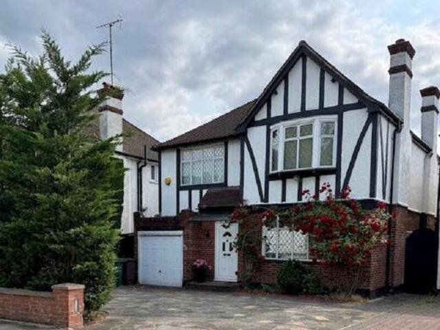 House for sale in Hertfordshire