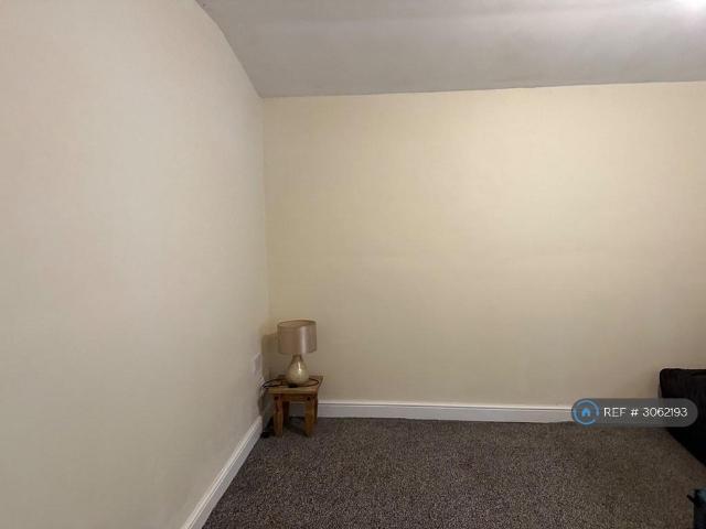Apartment for rent in Bank Top, Bradford