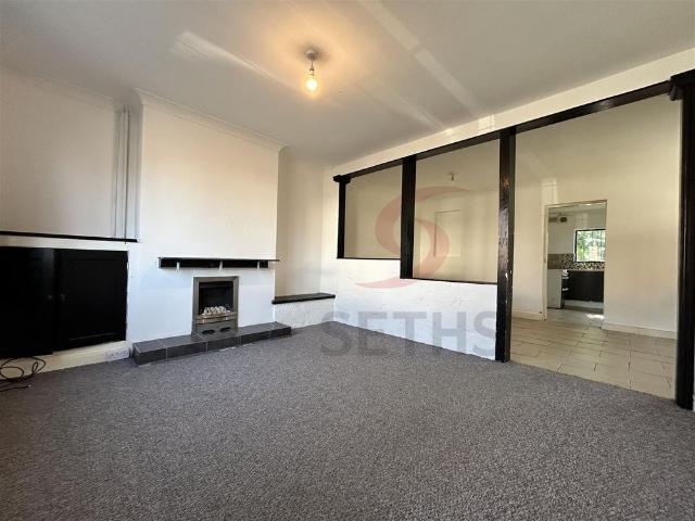 Room for rent in Elmfield, Leicestershire