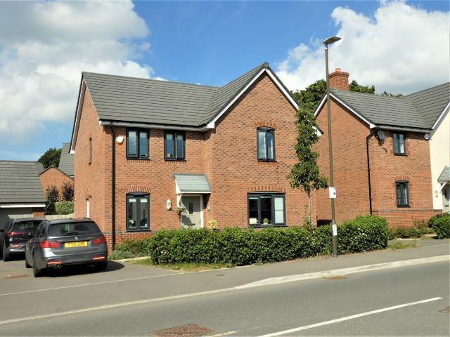 House for rent in Great Oldbury, School House