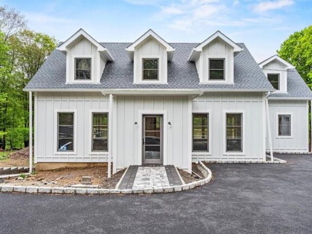 House for sale in Somers
