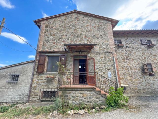 Casa in vendita a Passignano Sul Trasimeno, Umbria