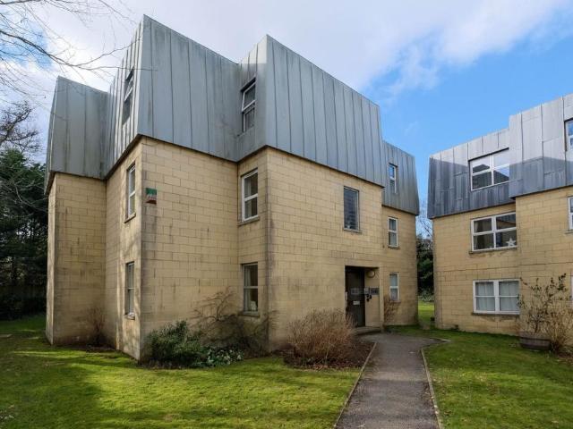 Apartment for rent in Ensleigh, Dulcote