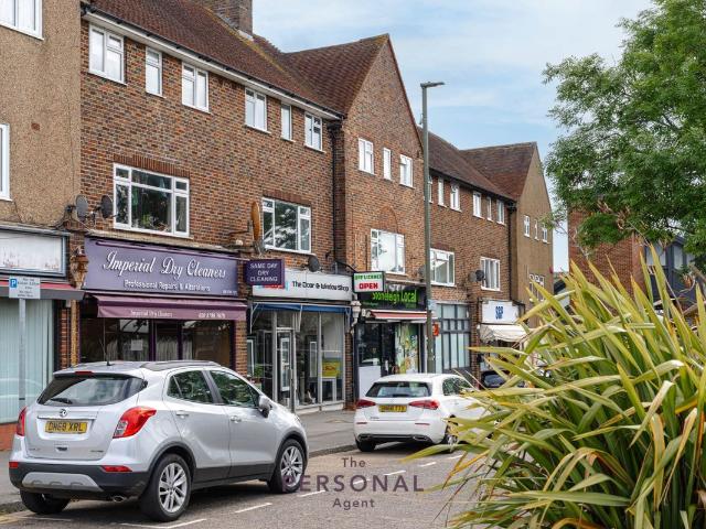 Apartment for rent in Stoneleigh, Ewell