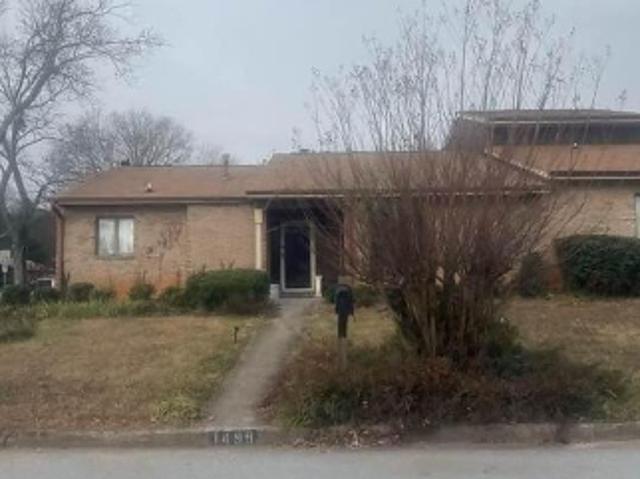 Townhouse for sale in Redan, Georgia