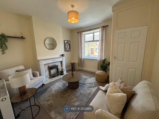 House for rent in Summerhill, Wales