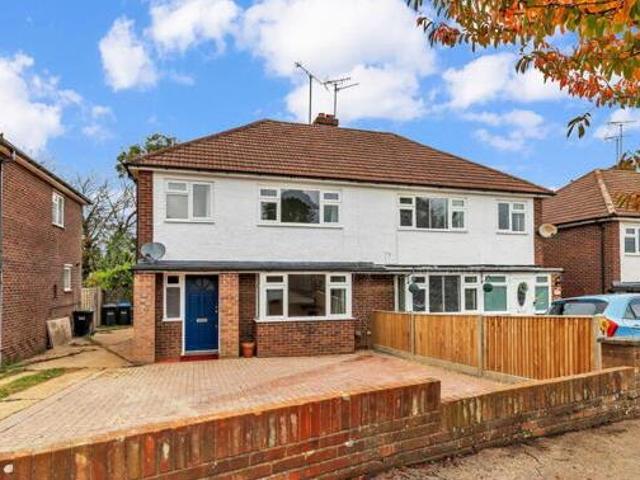 House for rent in Perryfields, West Sussex