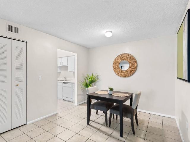 Apartment for rent in Woodruffs Subdivision, Sanford