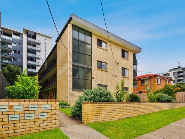 Apartment for sale in Toombul, Queensland