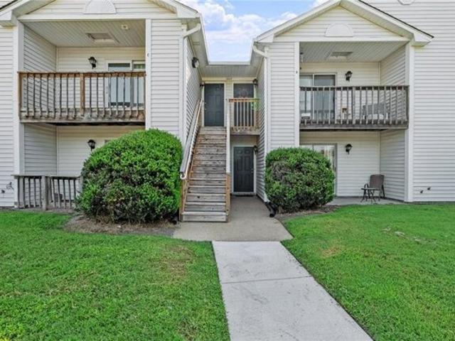 Condo for sale in Chesapeake