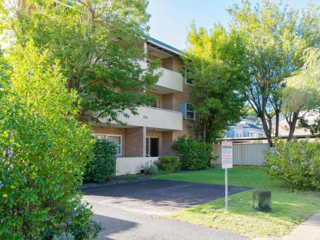 Apartment for rent in Cockburn, Western Australia