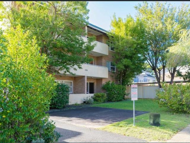 Apartment for rent in Cockburn, Western Australia