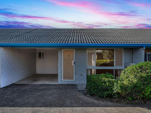 Apartment for rent in Aitkenvale, Queensland