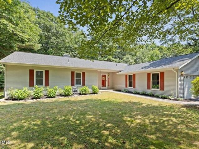 House for sale in Greenfield Center