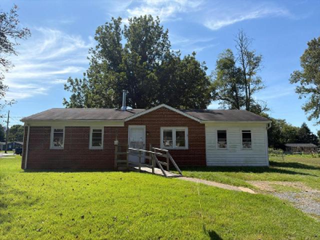 House for sale in Brookside, Luray