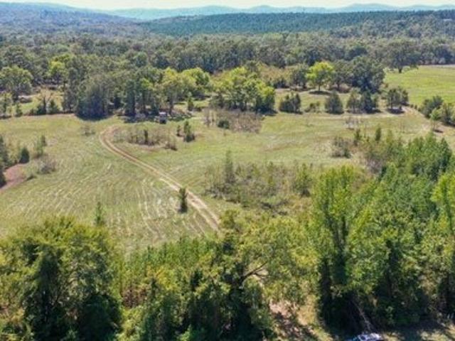 Farm for sale in Ark