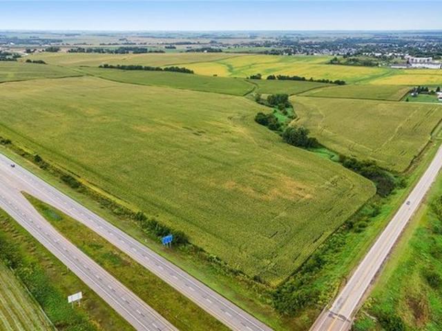 Land for sale in Linn, Iowa