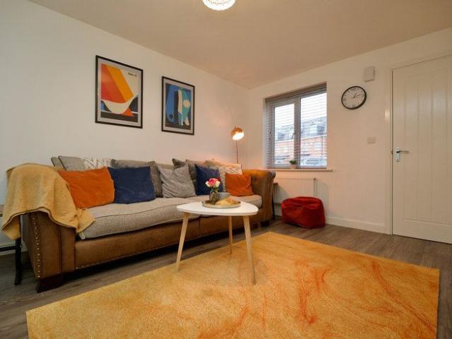 House for rent in Foleshill, West Midlands