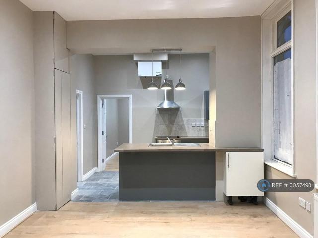 Apartment for rent in Bishopsgate Green, Coventry