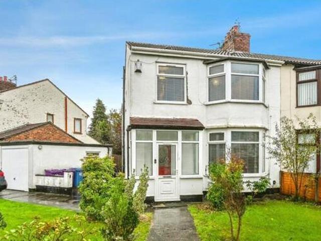 House for sale in Calderstones