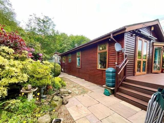 House for sale in Hurdsfield, Macclesfield