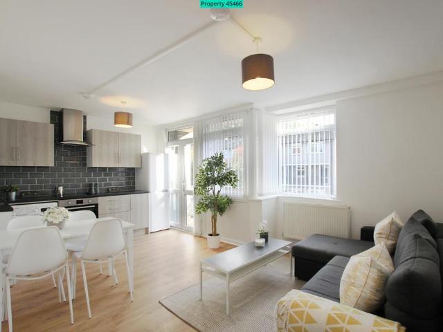Apartment for rent in Clapham, Greater London