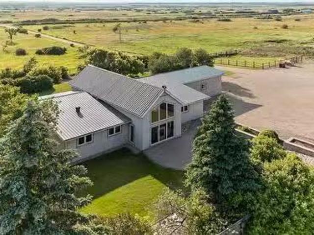 House for sale in Saskatchewan